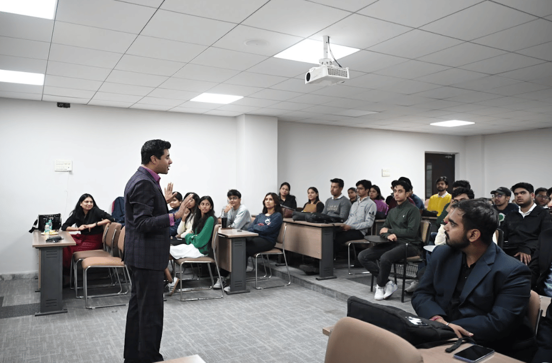 Indian School of Business and Finance New Delhi Campus photo 29